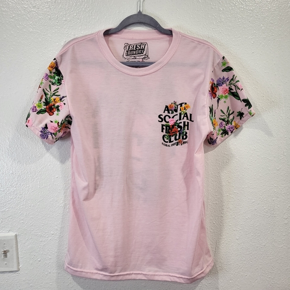 Anti Social Social Club Pink Tee (flower) - Picture 2 of 8